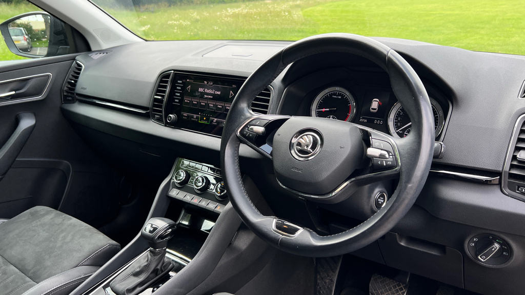 Skoda Karoq Edition Blue #14