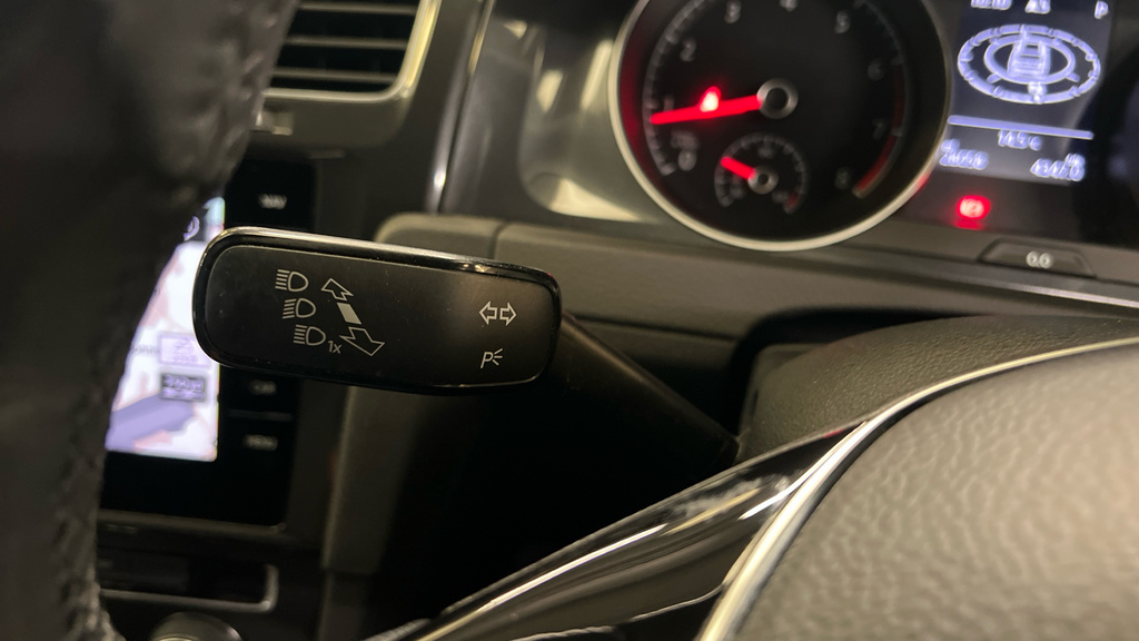Volkswagen Golf 2.0 Tdi 184 Gtd #31