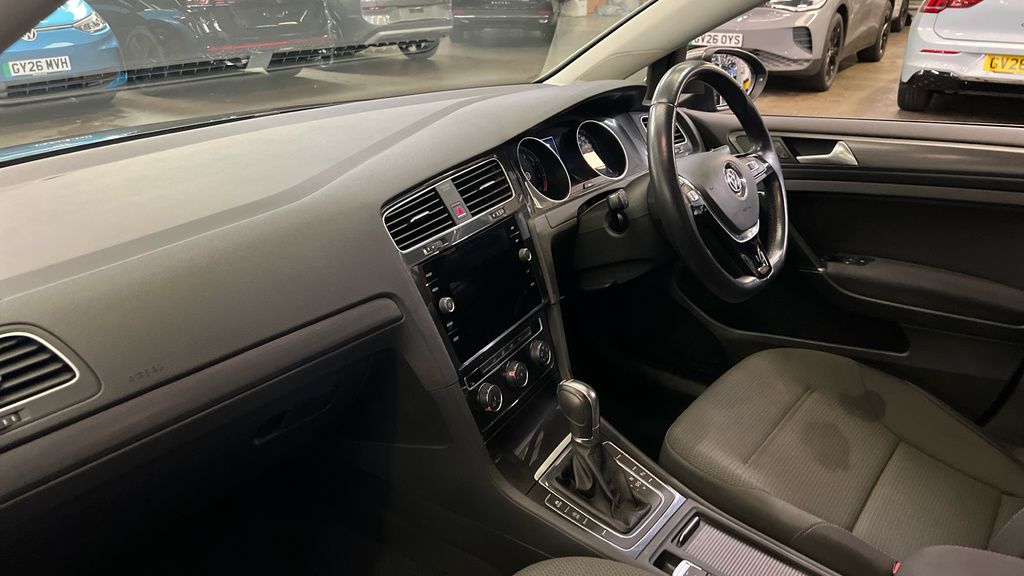 Volkswagen Golf 2.0 Tdi 184 Gtd #10