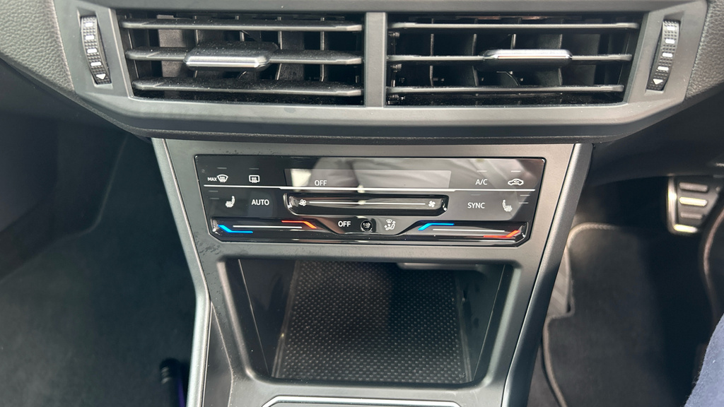 Volkswagen Polo Hatchback Black #22