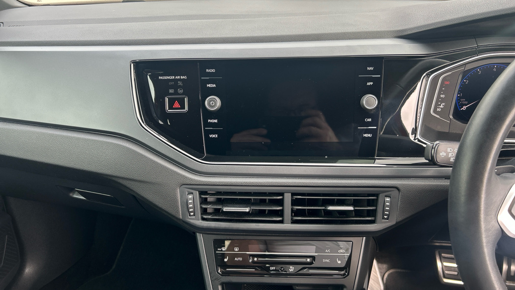 Volkswagen Polo Hatchback Black #12