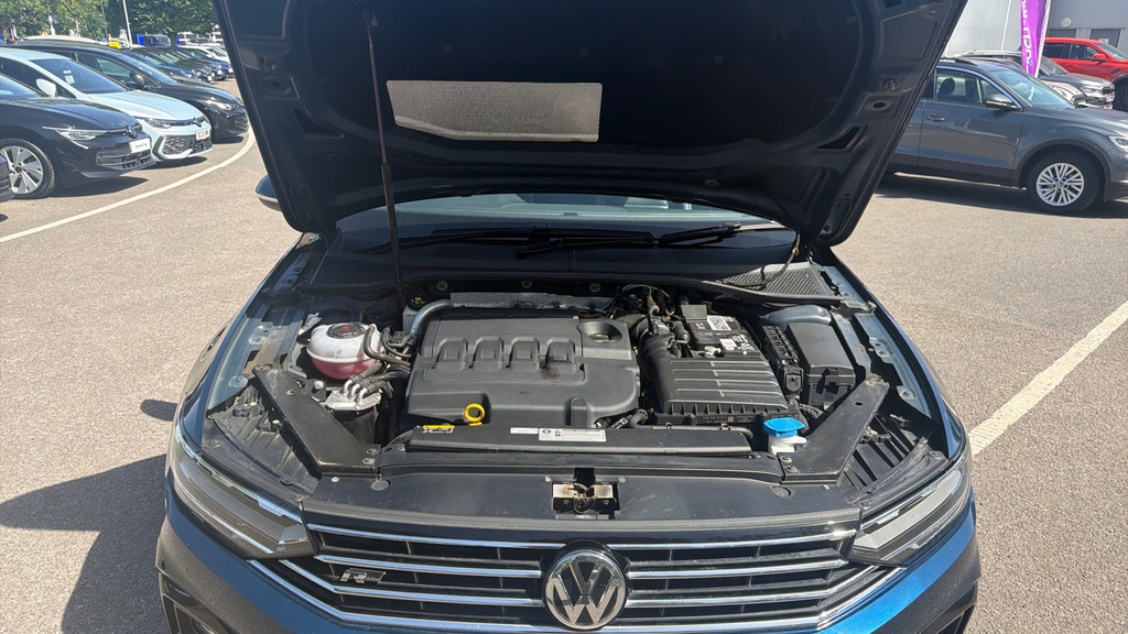Volkswagen Passat 2.0 Tdi Evo Sel Black #16