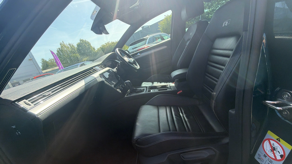 Volkswagen Passat 2.0 Tdi Evo Sel Black #29