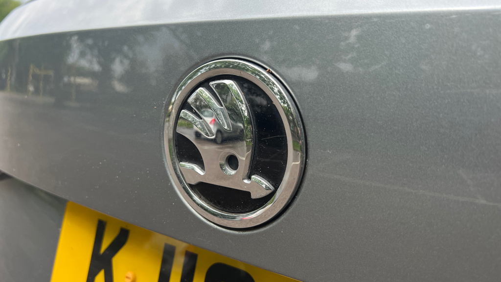 Skoda Karoq Se Grey #38