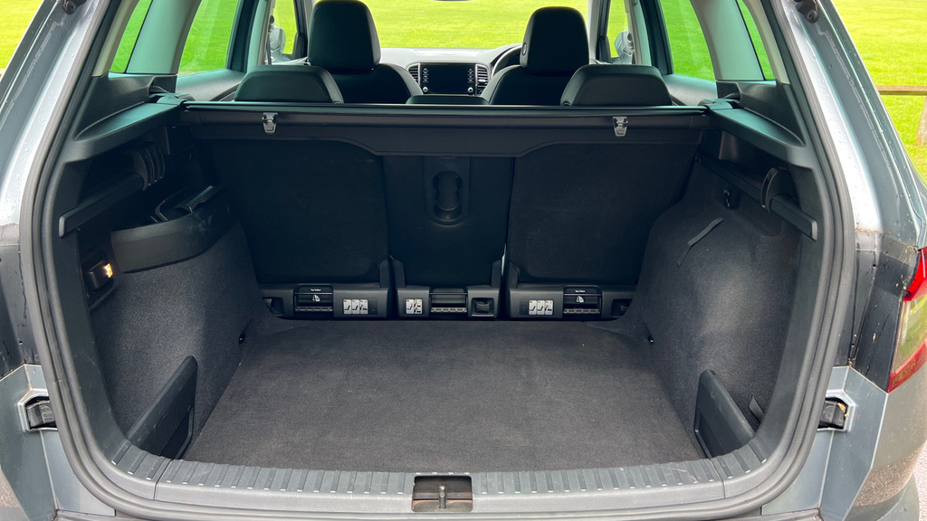 Skoda Karoq Se Grey #25