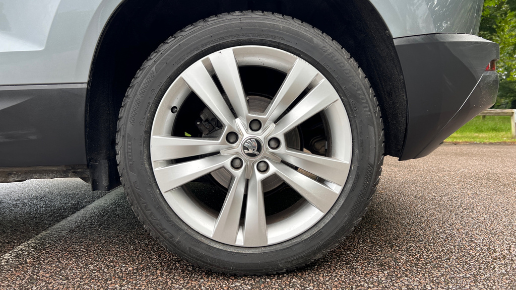 Skoda Karoq Se Grey #28