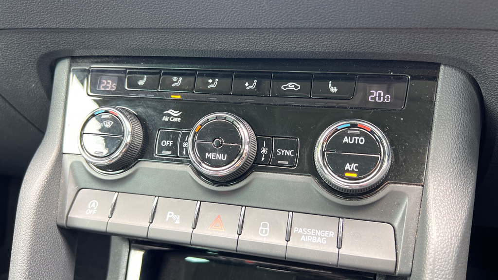 Skoda Karoq Se Grey #19