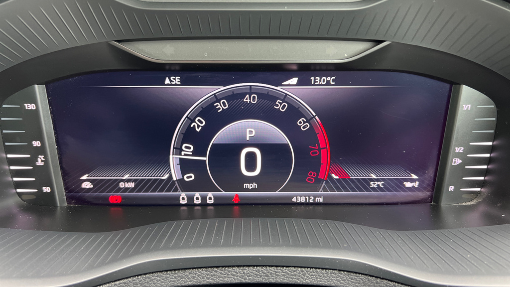 Skoda Karoq Se Grey #18