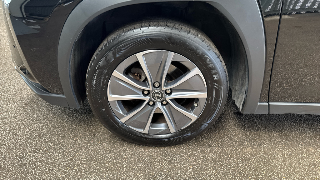 Lexus UX 2.0 250H E-cvt Euro 6 Ss Black #17