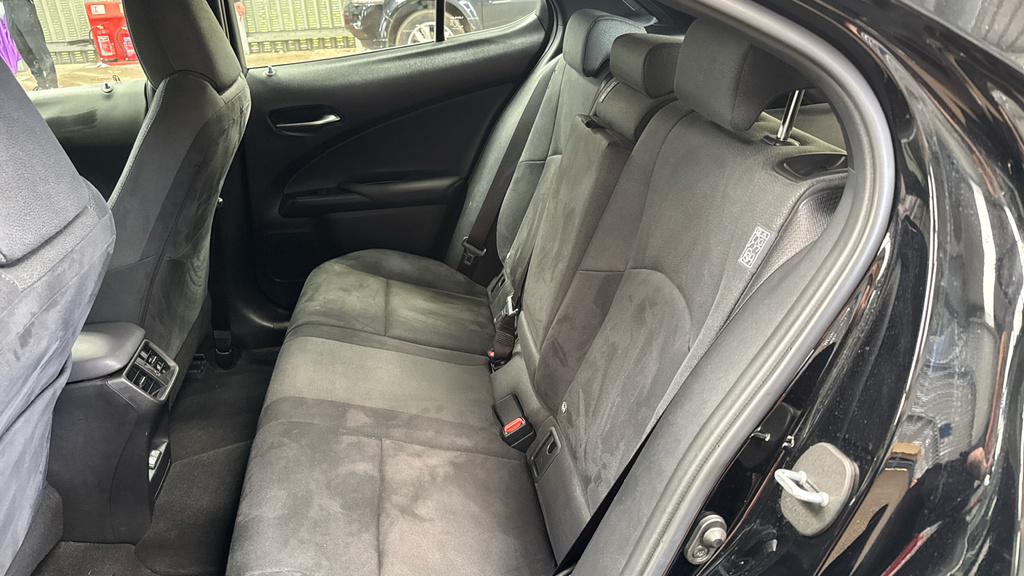 Lexus UX 2.0 250H E-cvt Euro 6 Ss Black #14