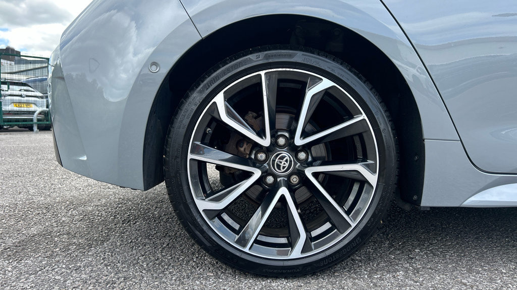Toyota Corolla Corolla Excel Hev Cvt Black #19