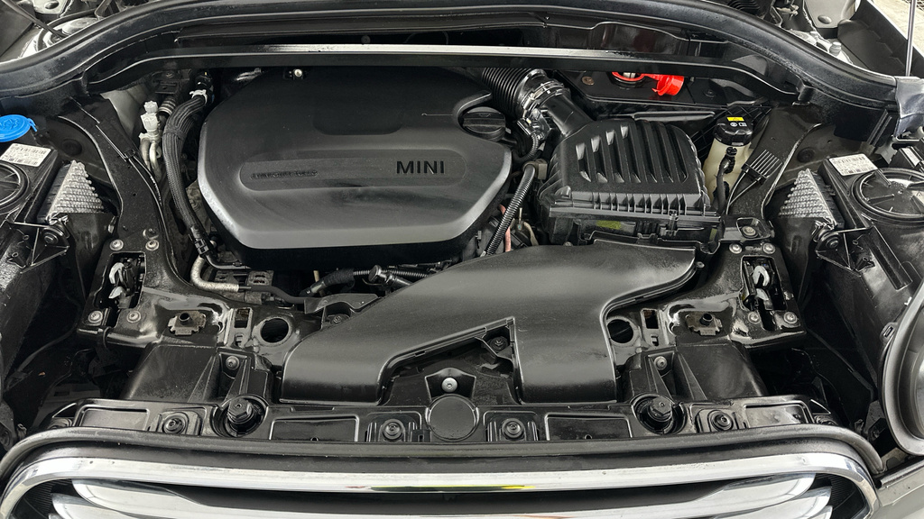 Mini Countryman F60 Mini Cooper S E Classic White #22
