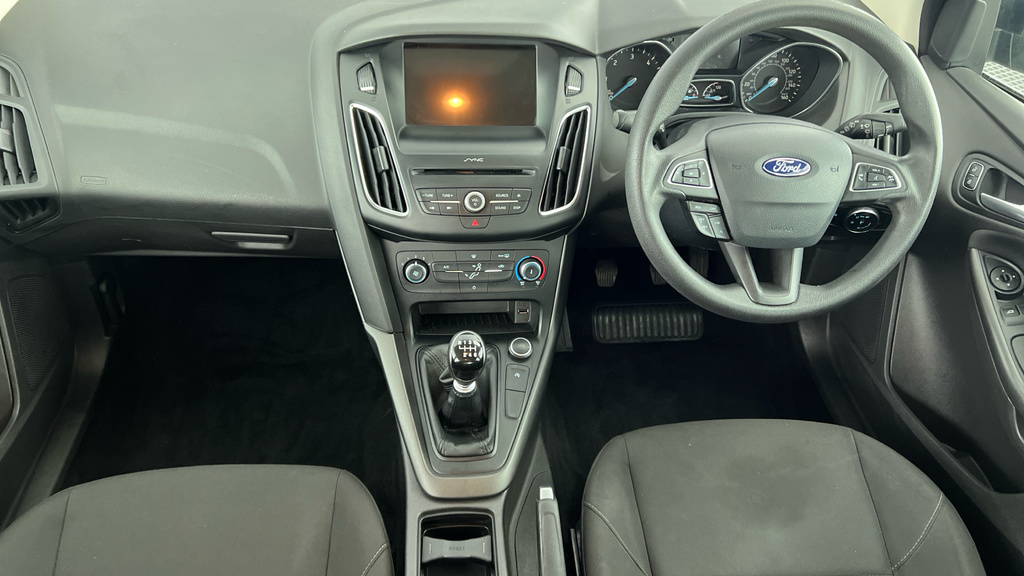 Ford Focus 1.0 Ecoboost 125 St-line White #13
