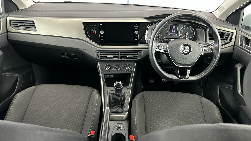 Volkswagen Polo Hatchback Silver #16