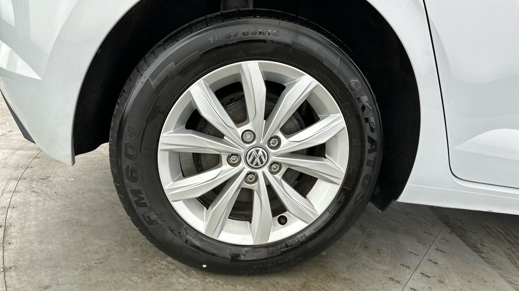Volkswagen Polo Hatchback Silver #26