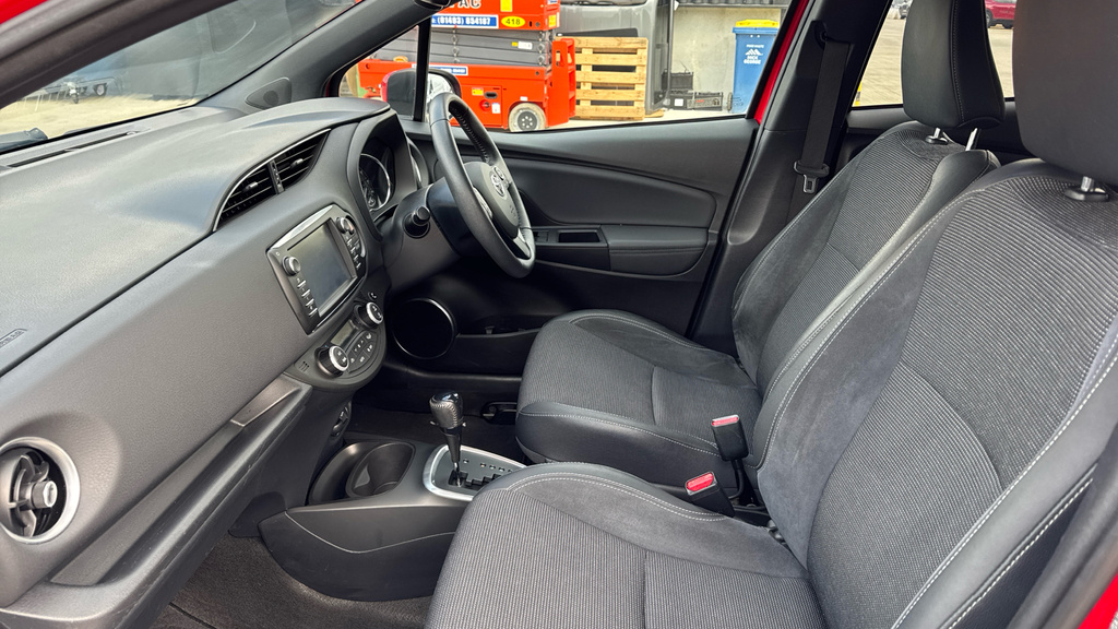 Toyota Yaris Hatchback  #20
