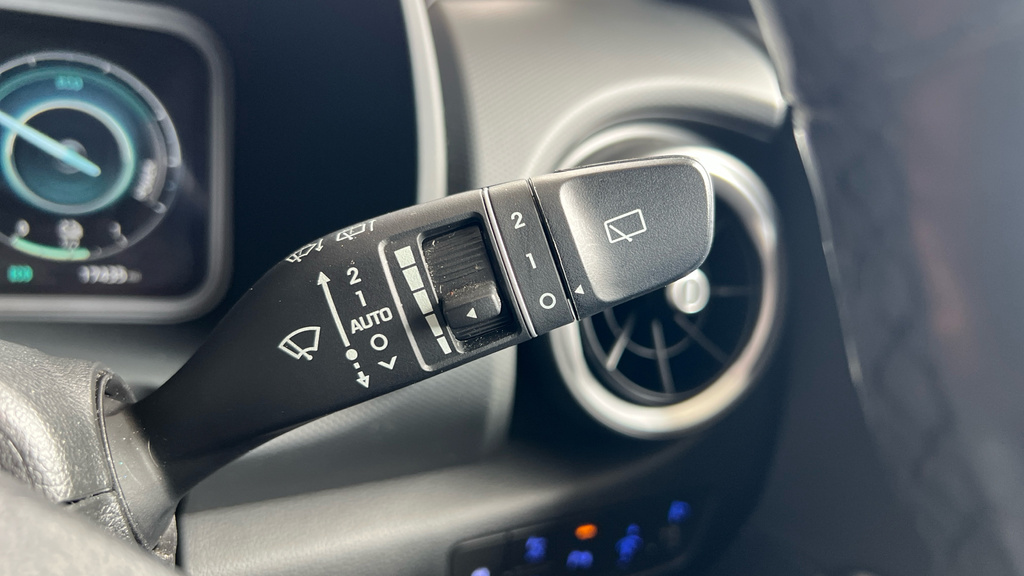 Hyundai Kona Hatchback Blue #29