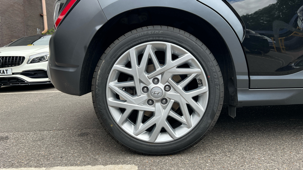 Hyundai Kona Hatchback Blue #21