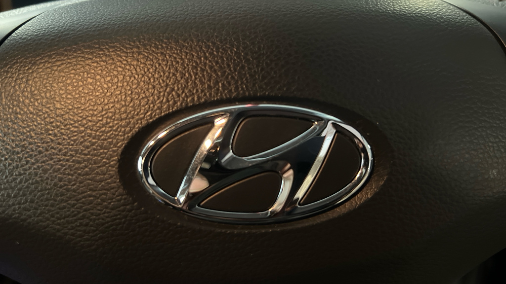Hyundai Kona Hatchback Blue #41