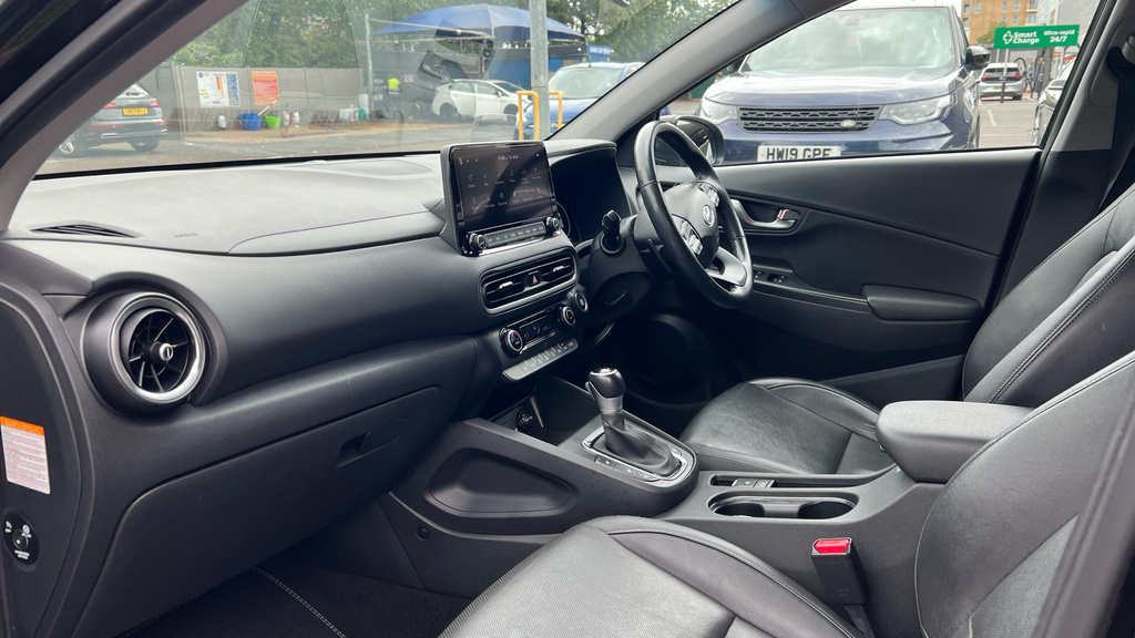 Hyundai Kona Hatchback Blue #10