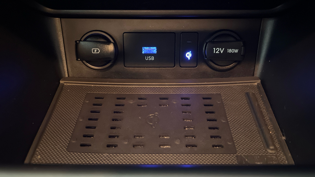 Hyundai Kona Hatchback Blue #42