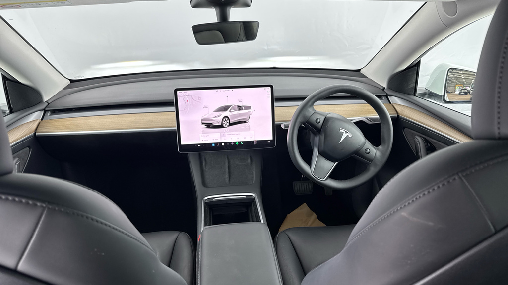Tesla Model Y Suv Rwd 346 Ps White #11