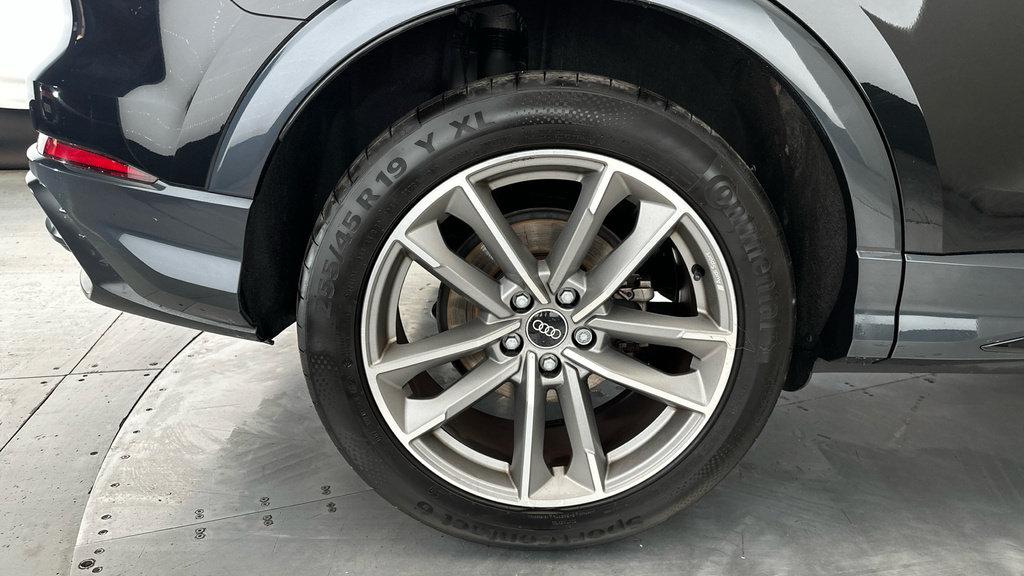 Audi Q3 35 Tfsi Black Edition - 2022 72 Grey #25