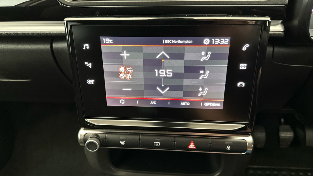 Citroen C3 1.2 Shine Puretech - 2023 72 Blue #16
