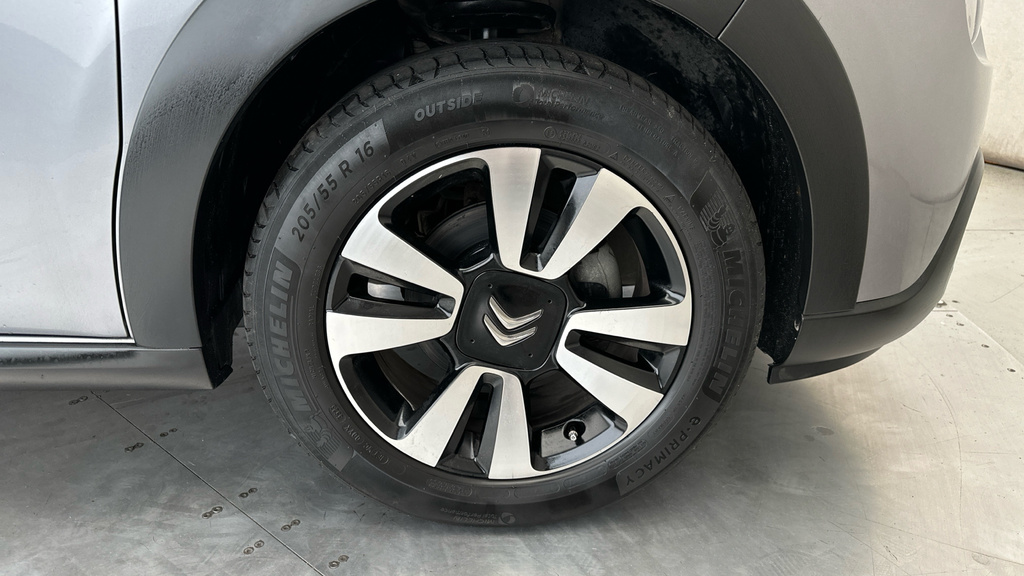 Citroen C3 1.2 Shine Puretech - 2023 72 Blue #26