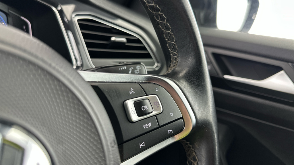 Volkswagen T-Roc Grey #15