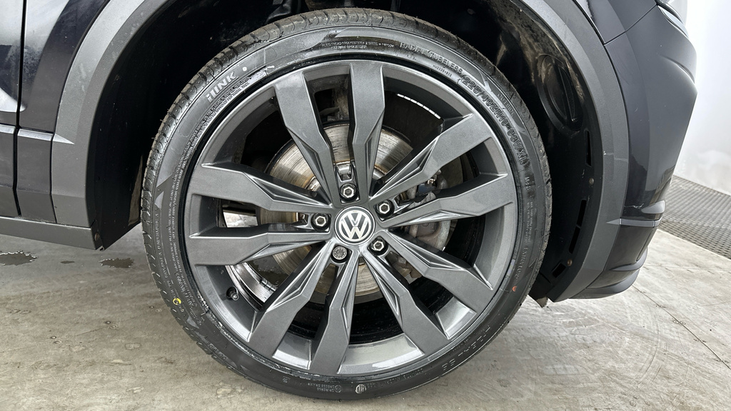 Volkswagen T-Roc Grey #26