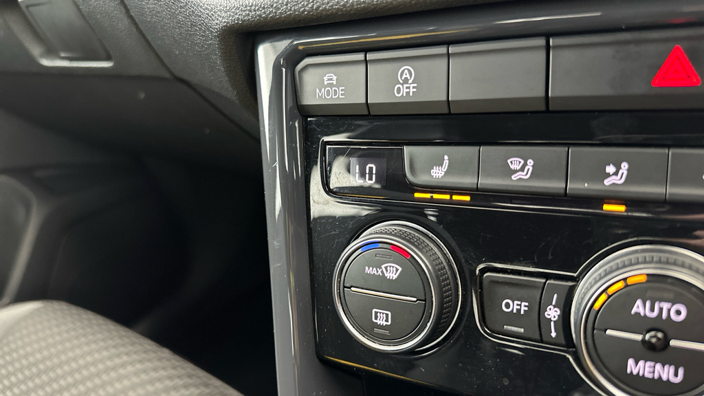 Volkswagen T-Roc Grey #10