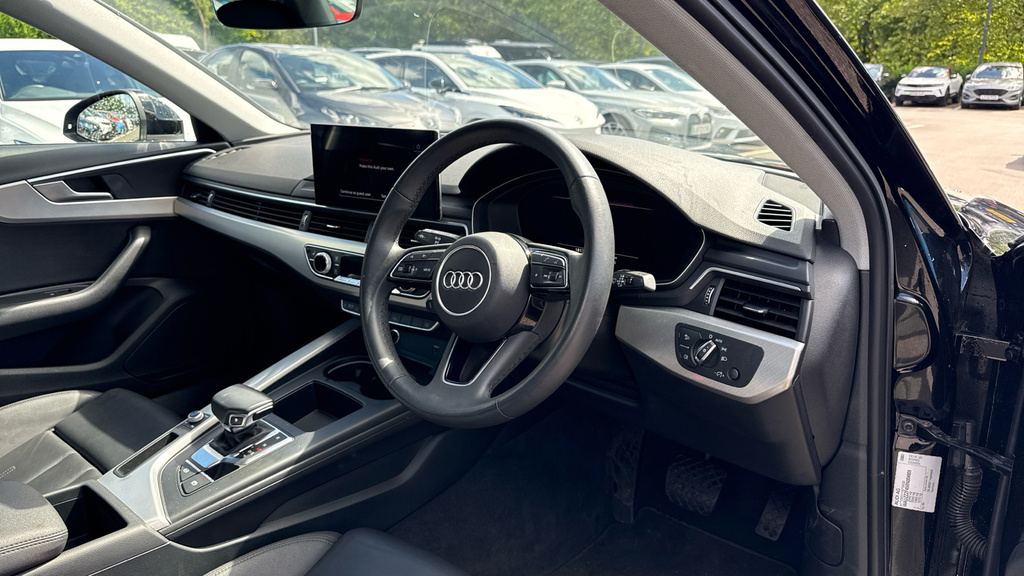 Audi A4 40 Tfsi 204 Black Edition S Tronic Red #13