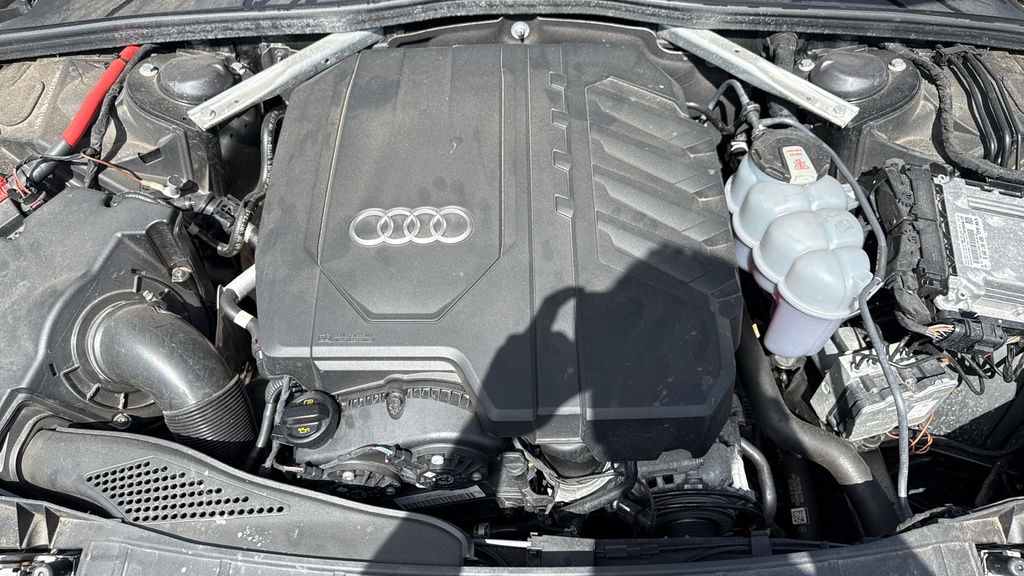Audi A4 40 Tfsi 204 Black Edition S Tronic Red #26
