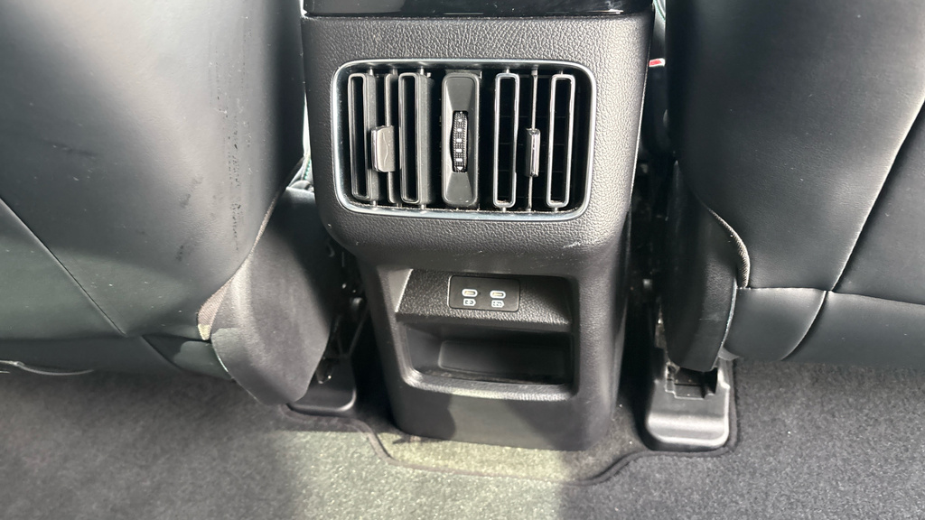 Byd Seal U 1.5 Dm-i Awd Design Black #36