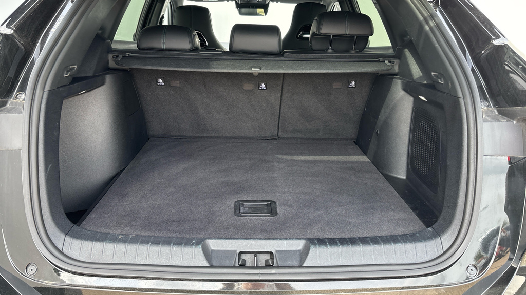 Byd Seal U 1.5 Dm-i Awd Design Black #37