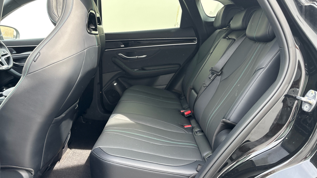 Byd Seal U 1.5 Dm-i Awd Design Black #33