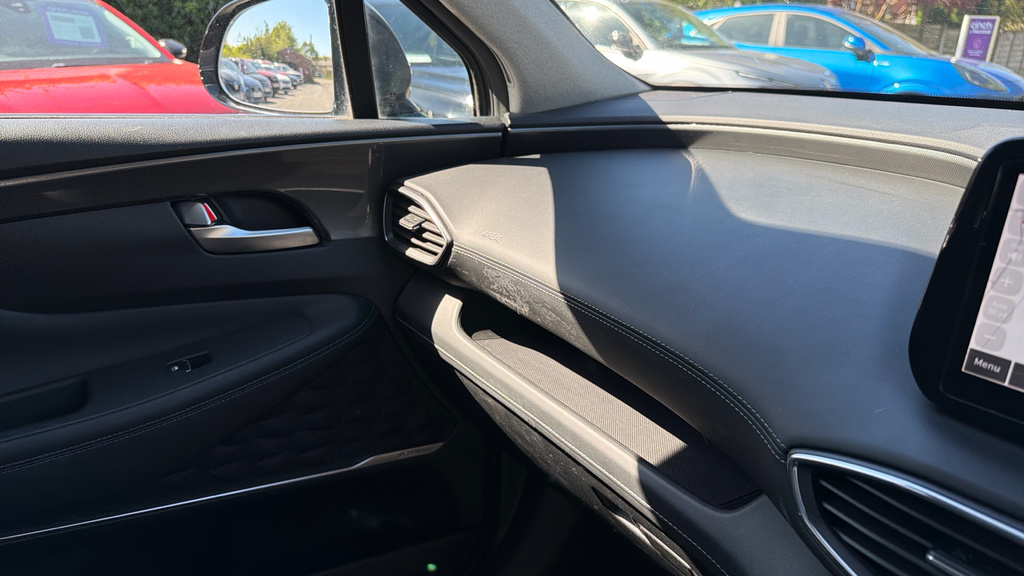 Hyundai Santa Fe Ultimate Black #37