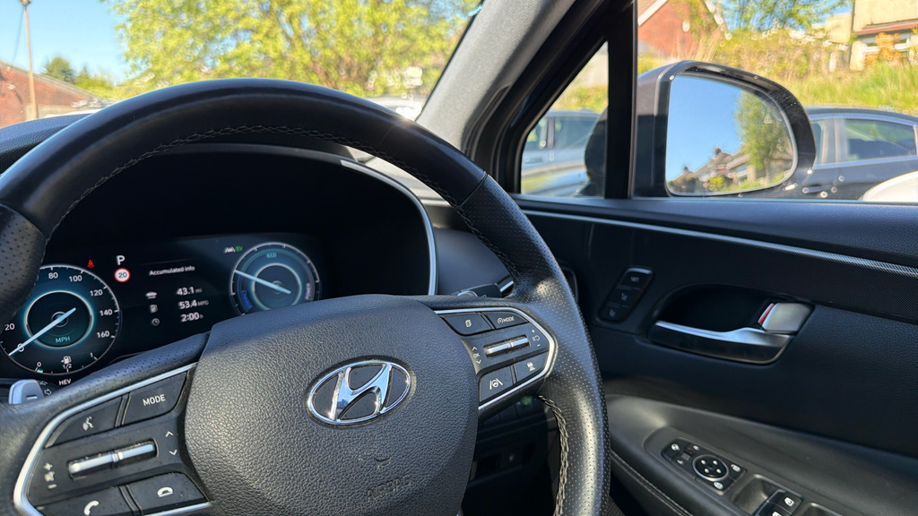 Hyundai Santa Fe Ultimate Black #31