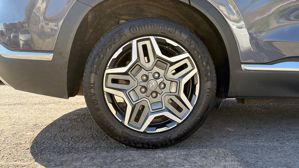 Hyundai Santa Fe Ultimate Black #24