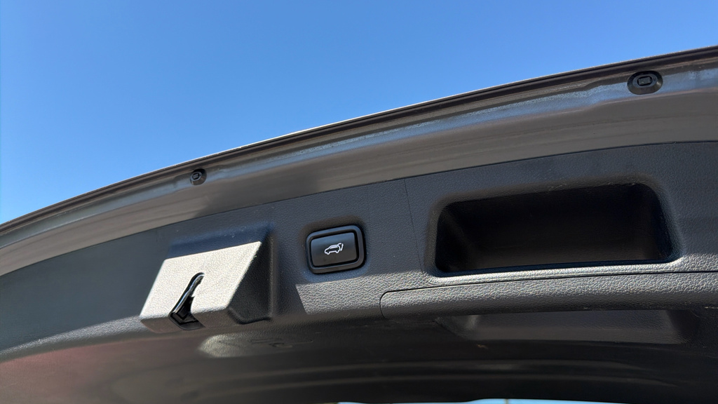 Hyundai Santa Fe Ultimate Black #28