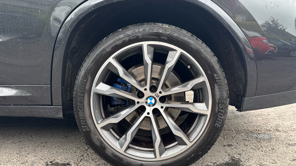 BMW X4 M M Sport White #18