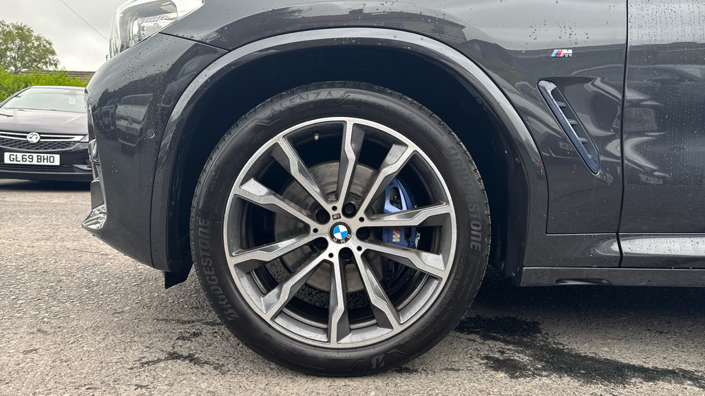 BMW X4 M M Sport White #17
