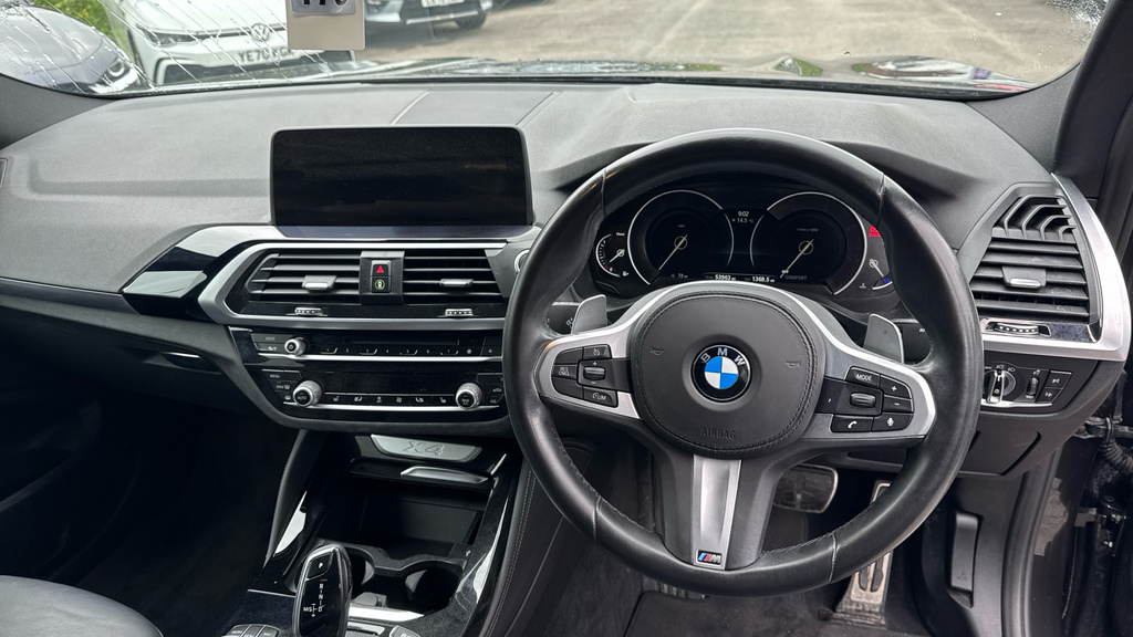 BMW X4 M M Sport White #11