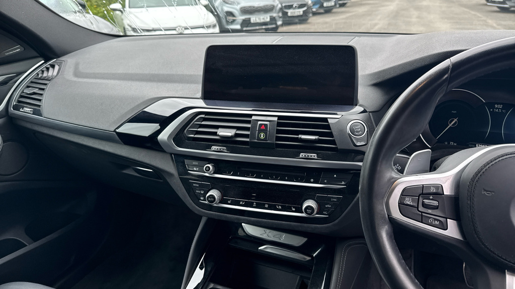 BMW X4 M M Sport White #12