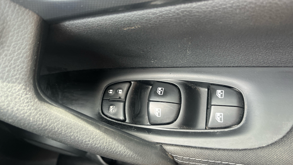 Nissan Qashqai Dci Acenta Grey #30