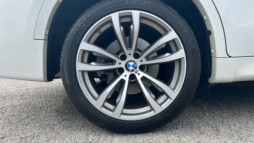 BMW X6 M M Sport White #19