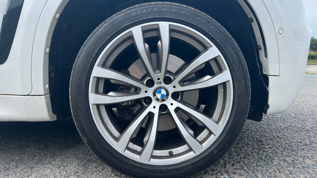 BMW X6 M M Sport White #20