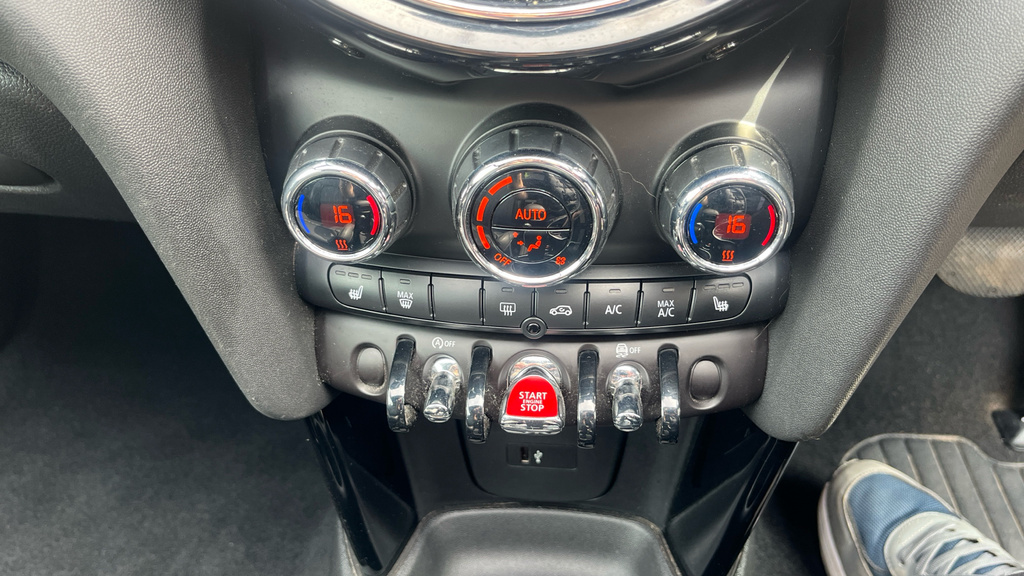 Mini Convertible 1.5 Cooper Sport Euro 6 Ss Black #29