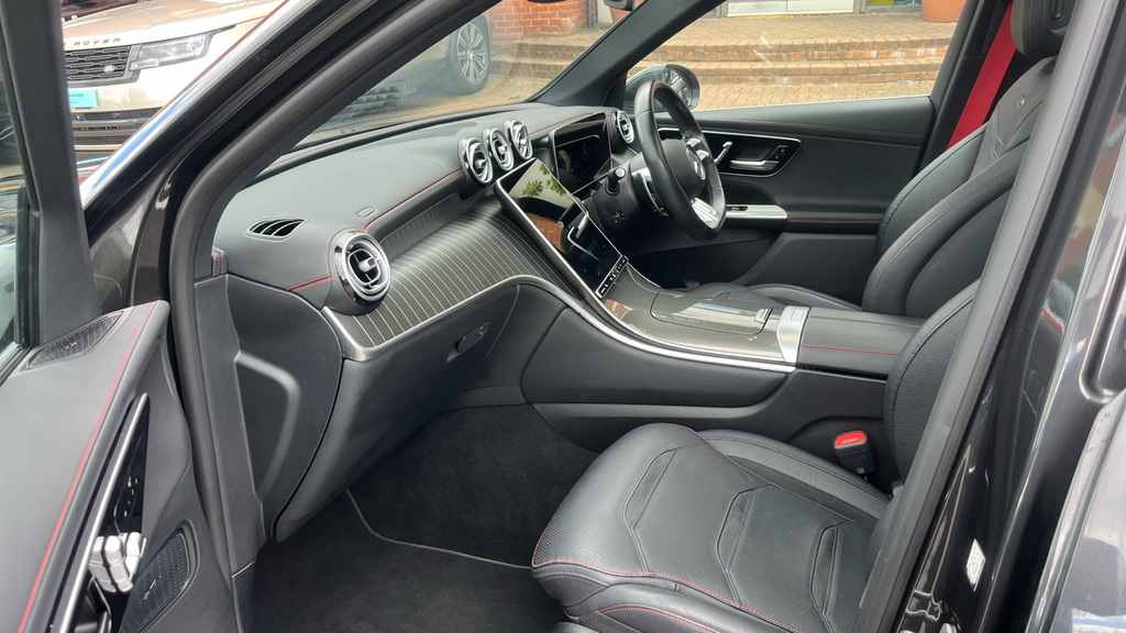Mercedes-Benz GLC Class Glc 300 E 4Matic Amg Line Blue #10